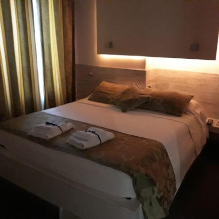 Hotel Relais San Pietro Rzym Zewnętrze zdjęcie